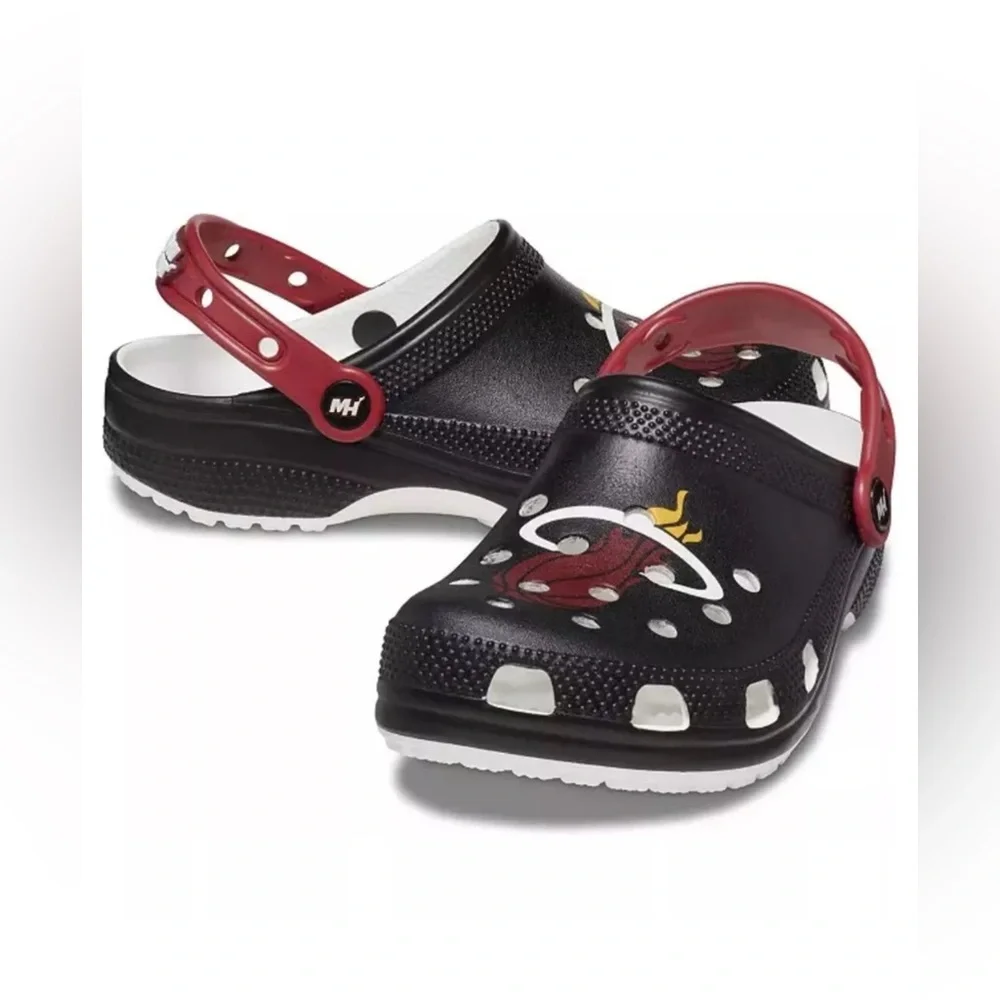 Crocs NBA Miami Heat Classic Clogs‎ Men's Size 11 208861-001 NEW